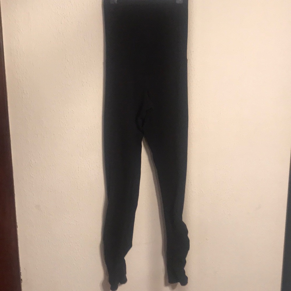 Motherhood Maternity Legging